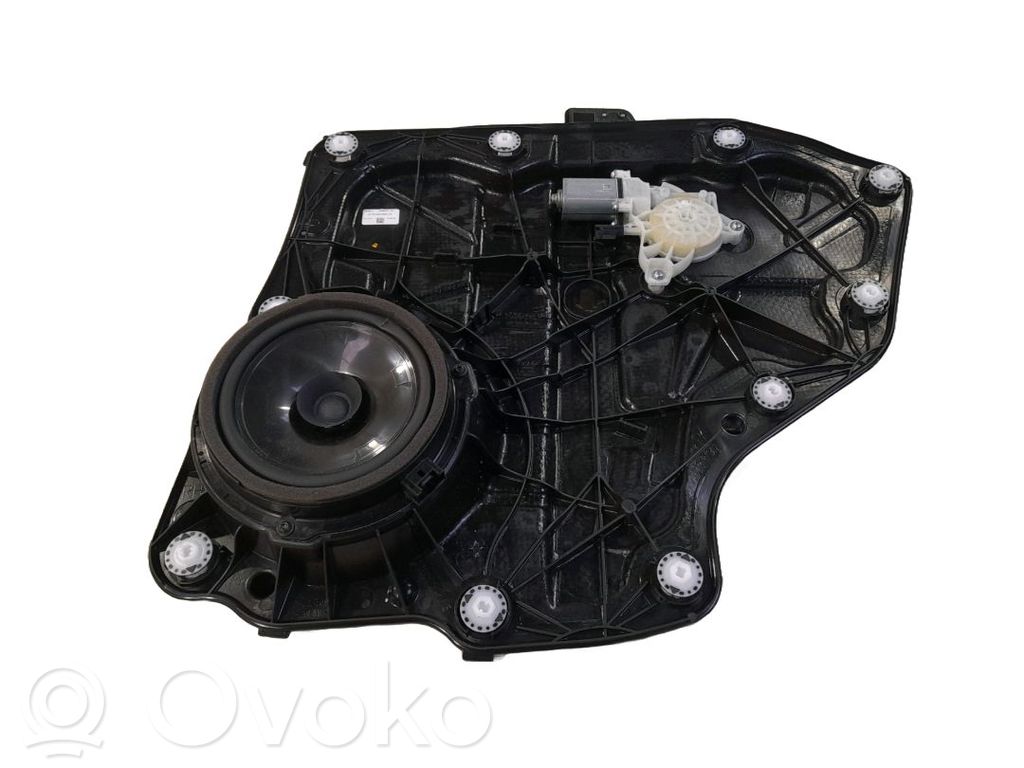 Ford Focus Macara ușă față cu motor 