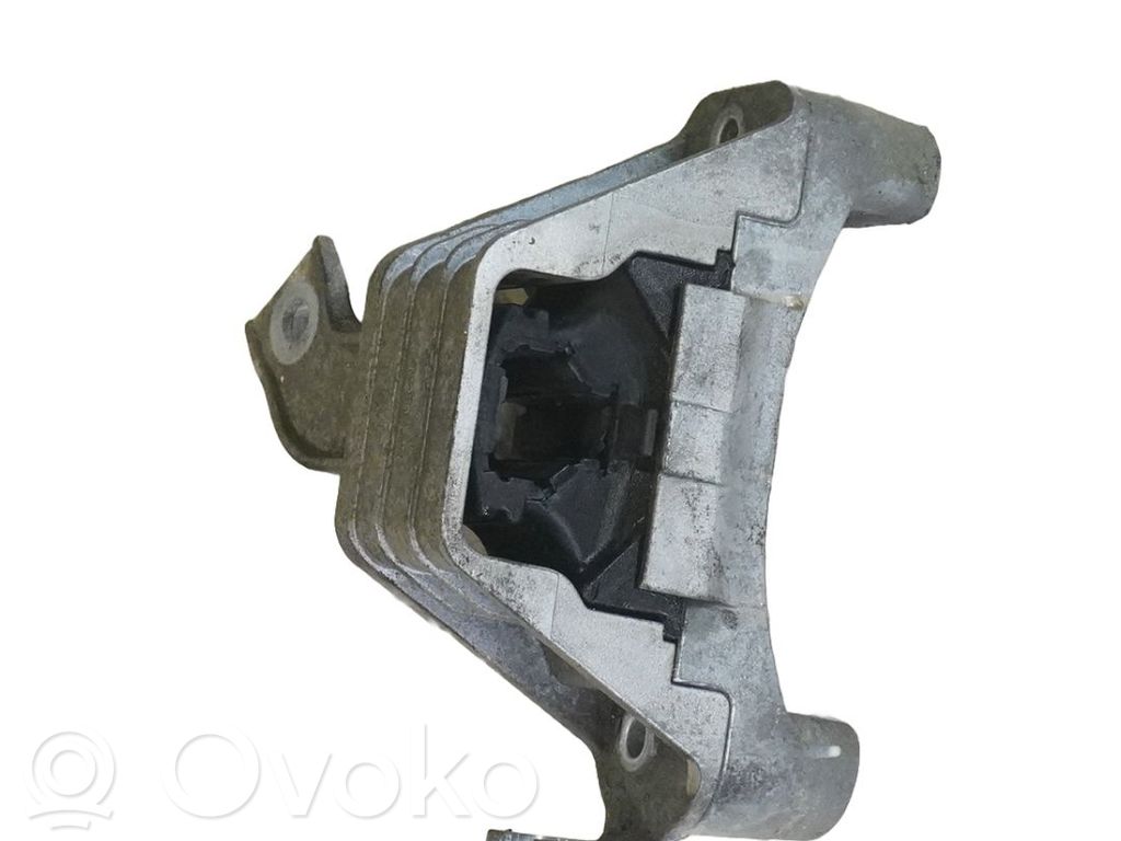 Soporte de montaje del motor   25953778