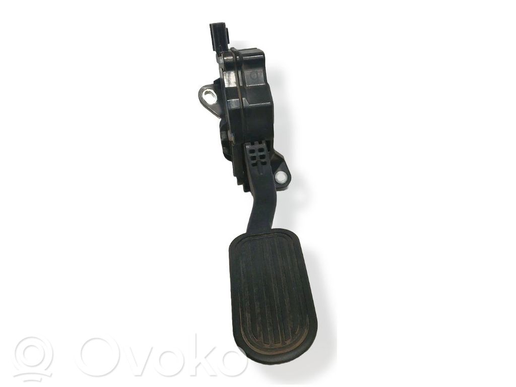 Toyota Land Cruiser (J120) Pedale dell’acceleratore
