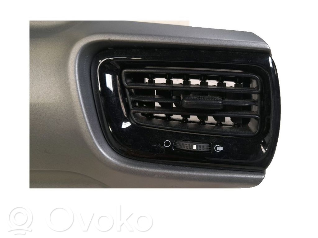 KIA Stonic Rejilla de ventilación central del panel