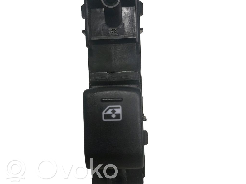 Subaru Forester SJ Przyciski szyb