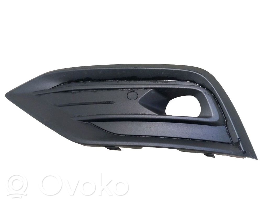 Volvo V60 Grille inférieure de pare-chocs avant