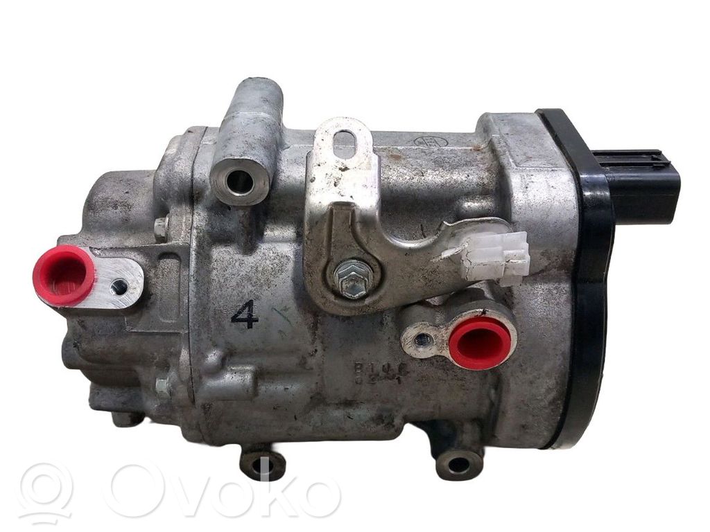 Toyota Corolla Cross Compressore aria condizionata (A/C) (pompa)