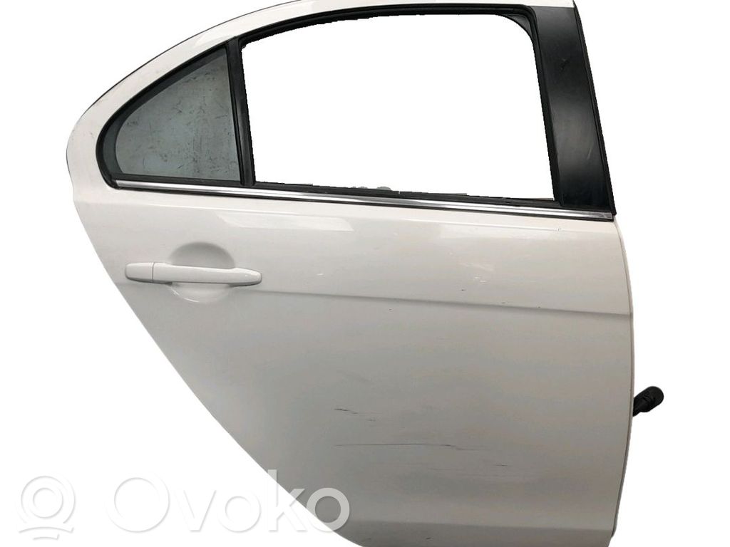Drzwi tylne   5730A582