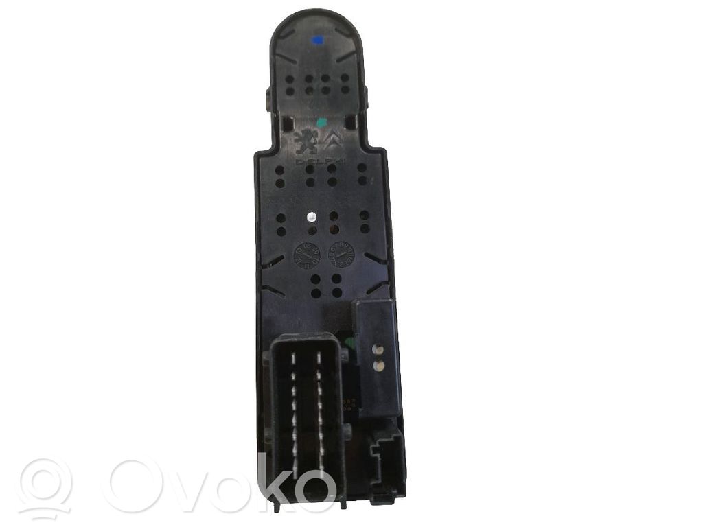 Interruptor del elevalunas eléctrico   98127152XT