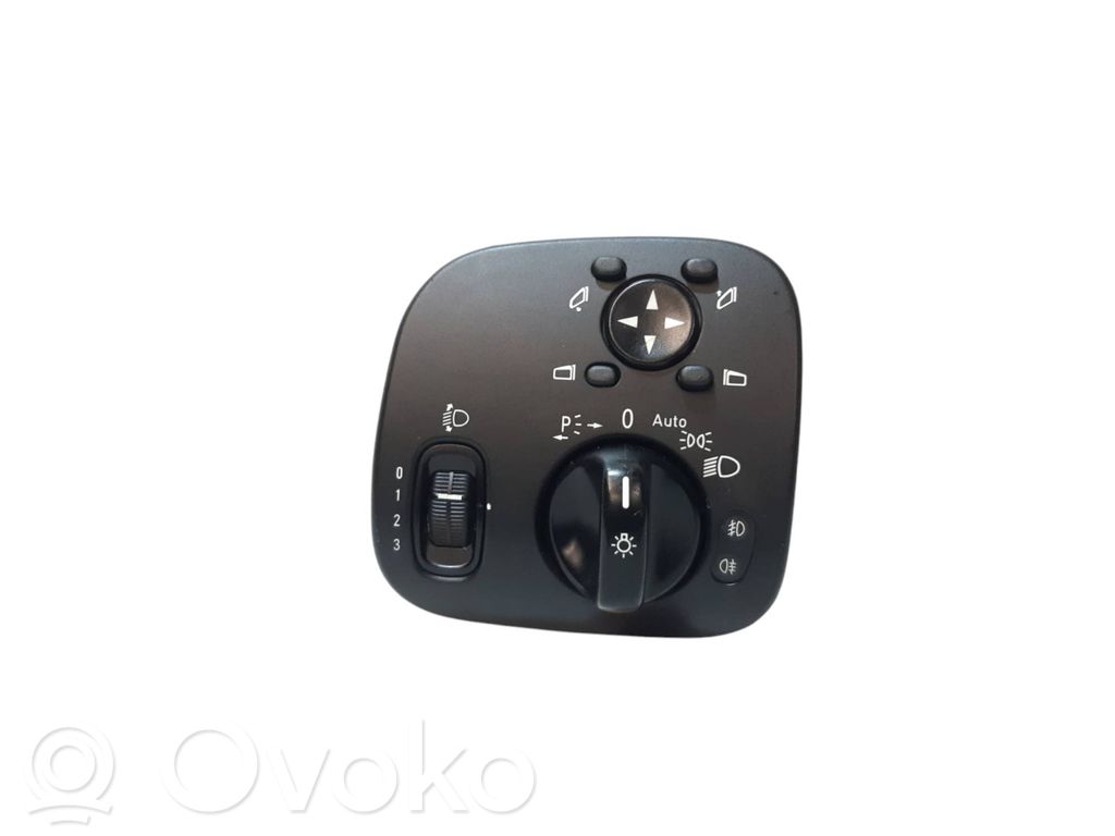 Mercedes-Benz C W203 Light switch 