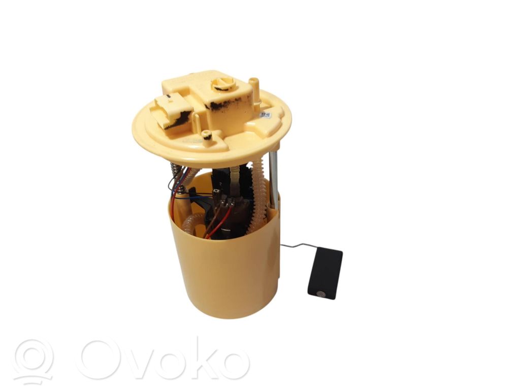 Opel Corsa D Bomba interna de combustible 