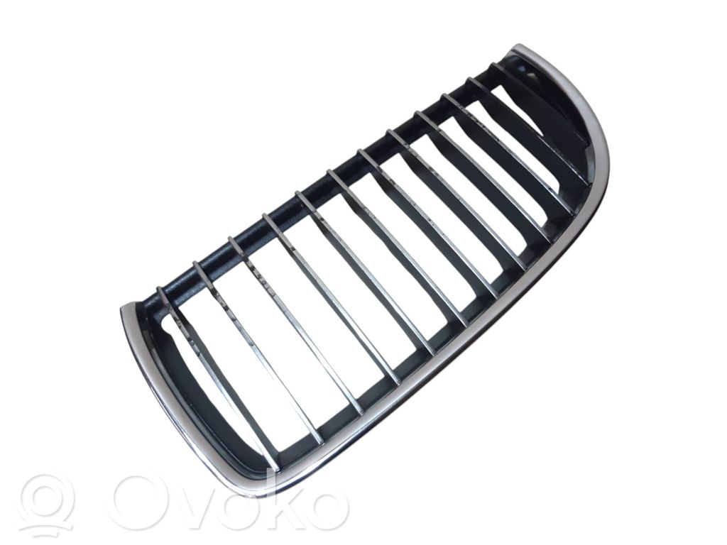 BMW 3 E90 E91 Front bumper upper radiator grill 