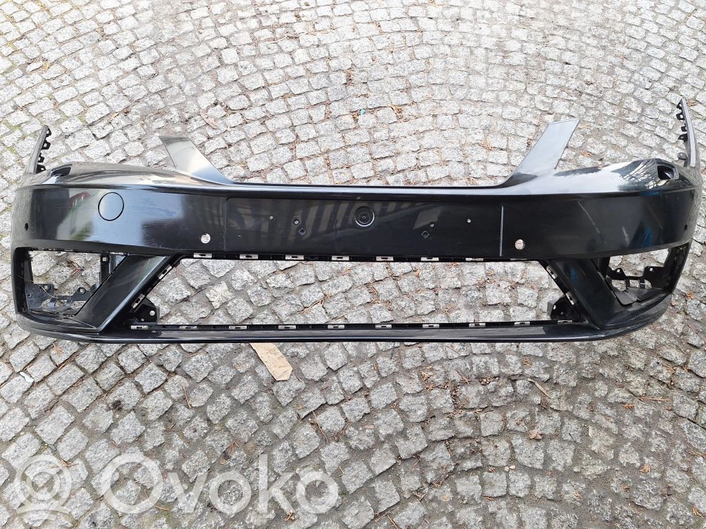 Seat Leon (5F) Front bumper 