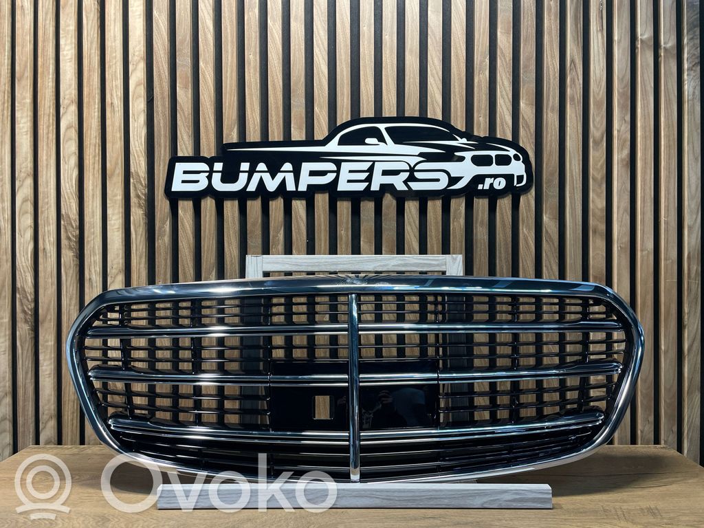 Maskownica / Grill / Atrapa górna chłodnicy   40504918,A2238803800,40104560C