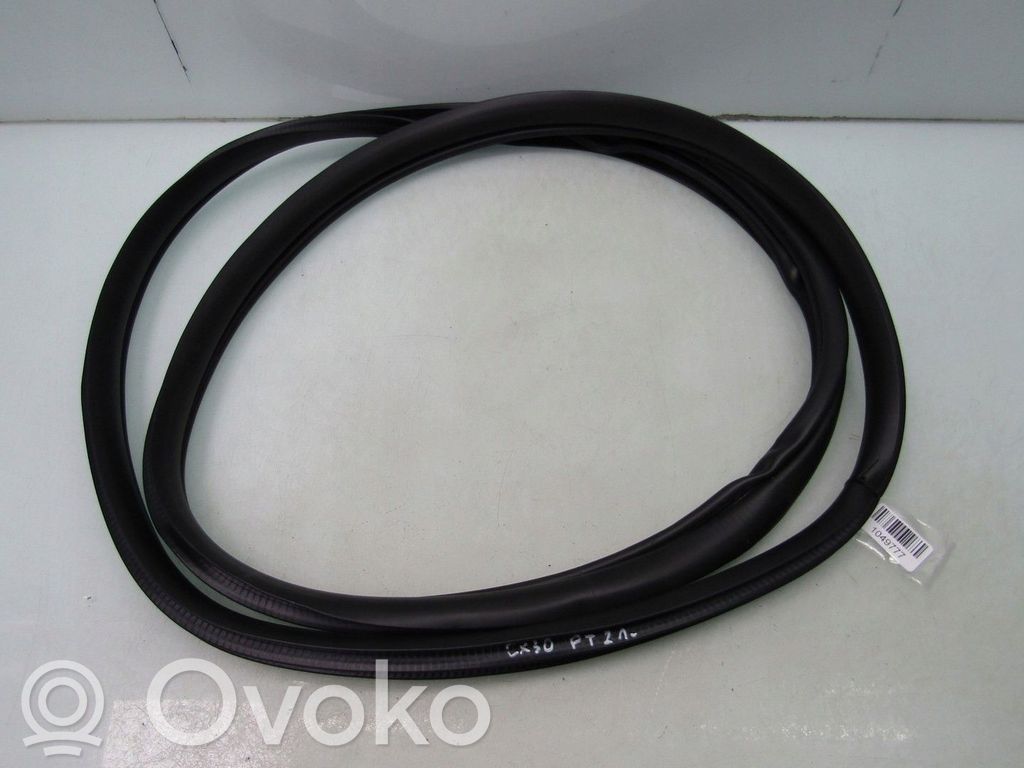 Mazda CX-30 Rubber seal rear door 