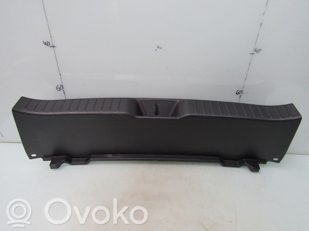 Mazda 3 Protector del borde del maletero/compartimento de carga 
