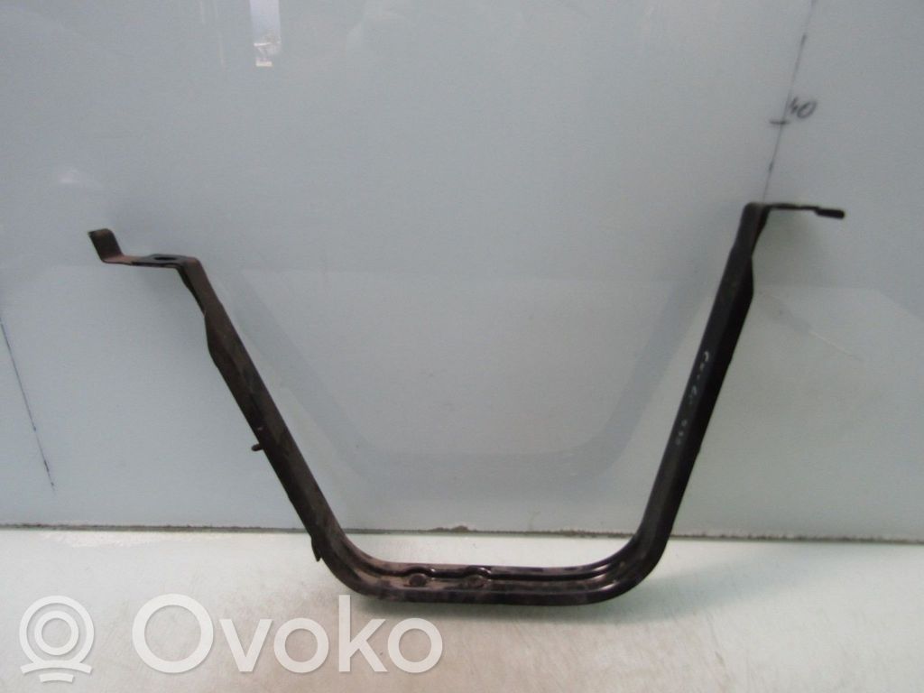 Mazda CX-60 Держатель (держатели) топливного бака 