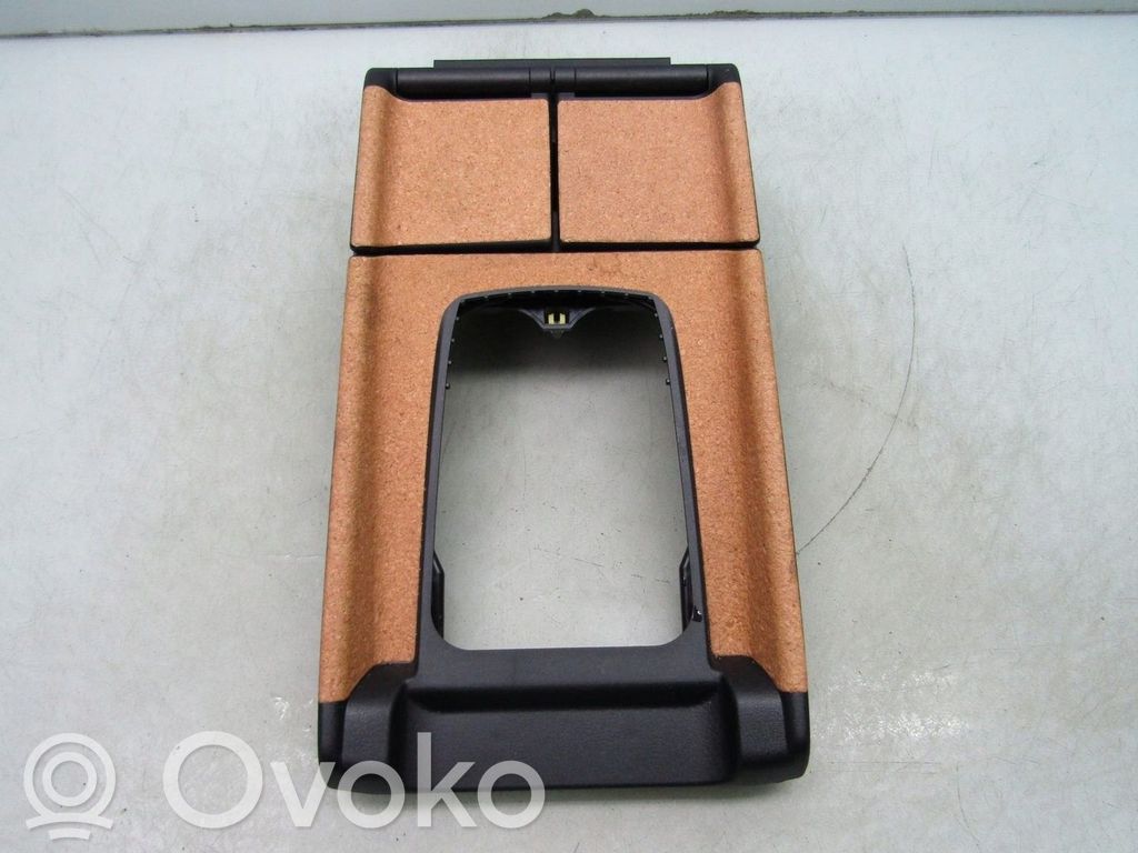 Parcel shelf   DN4E64391,MX30,22R,NAPOJE
