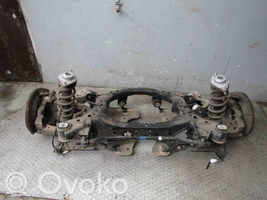 Balka bampera   CX60,23R,ESKYACTIV,TYLNIA