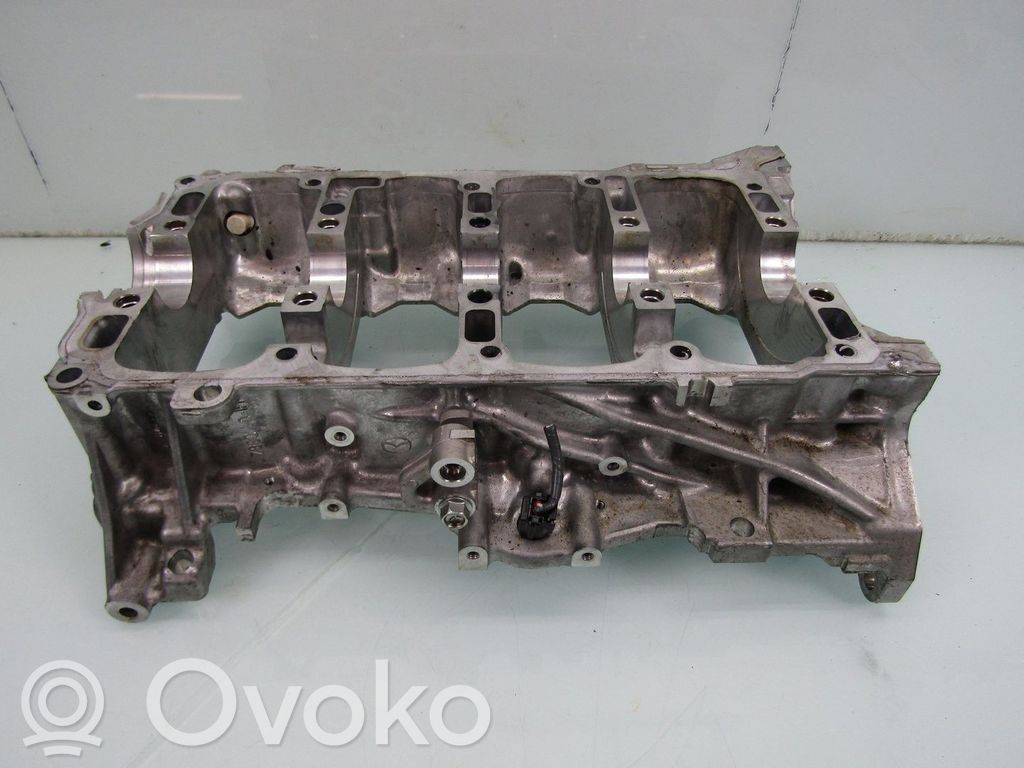 Mazda CX-30 Bloque de motor 