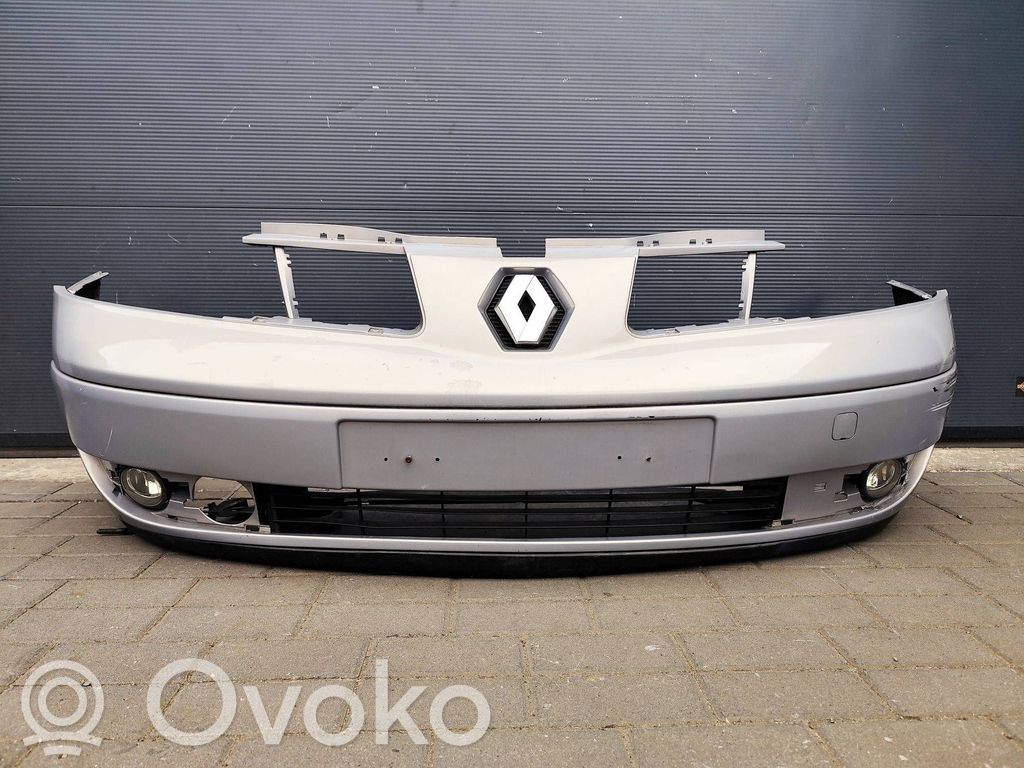 Renault Espace IV Front bumper 
