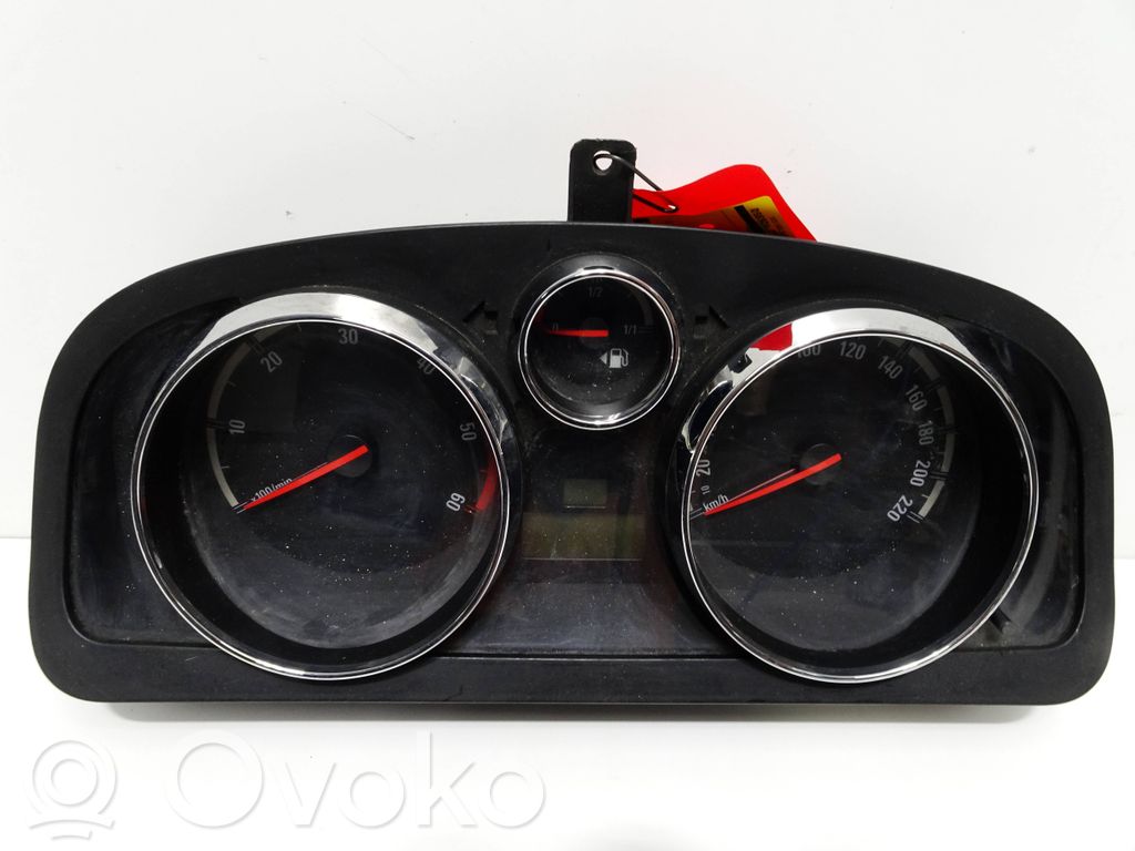 Opel Antara Speedometer (instrument cluster) 