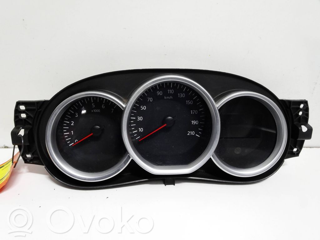 Dacia Sandero Speedometer (instrument cluster) 