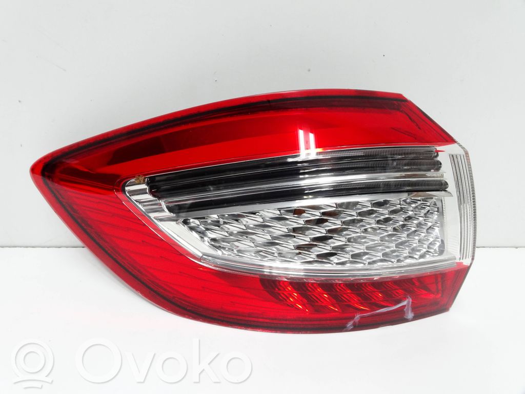 Lampa tylna   BS7113405B