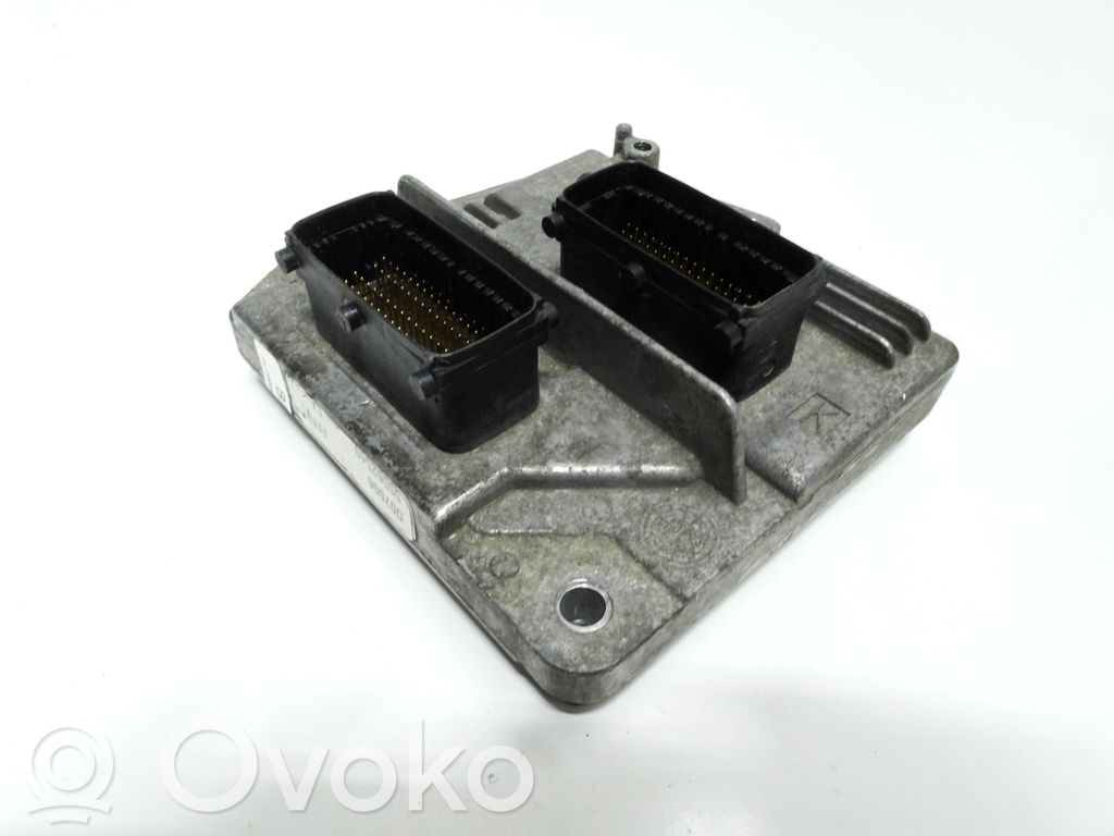 Engine control unit/module   55562549,MT35E23,862549LB70101004