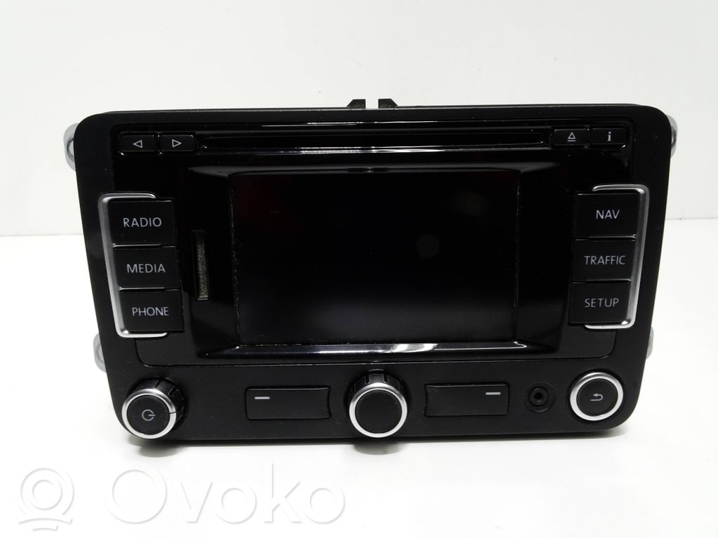 Volkswagen PASSAT B7 Panel / Radioodtwarzacz CD/DVD/GPS 