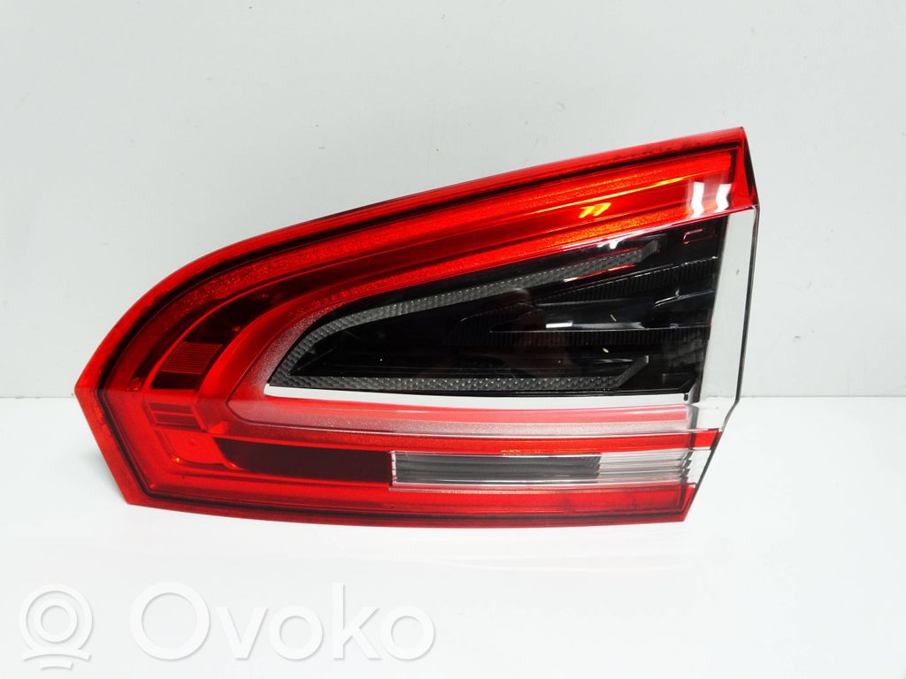 Ford S-MAX Takaluukun takavalot 
