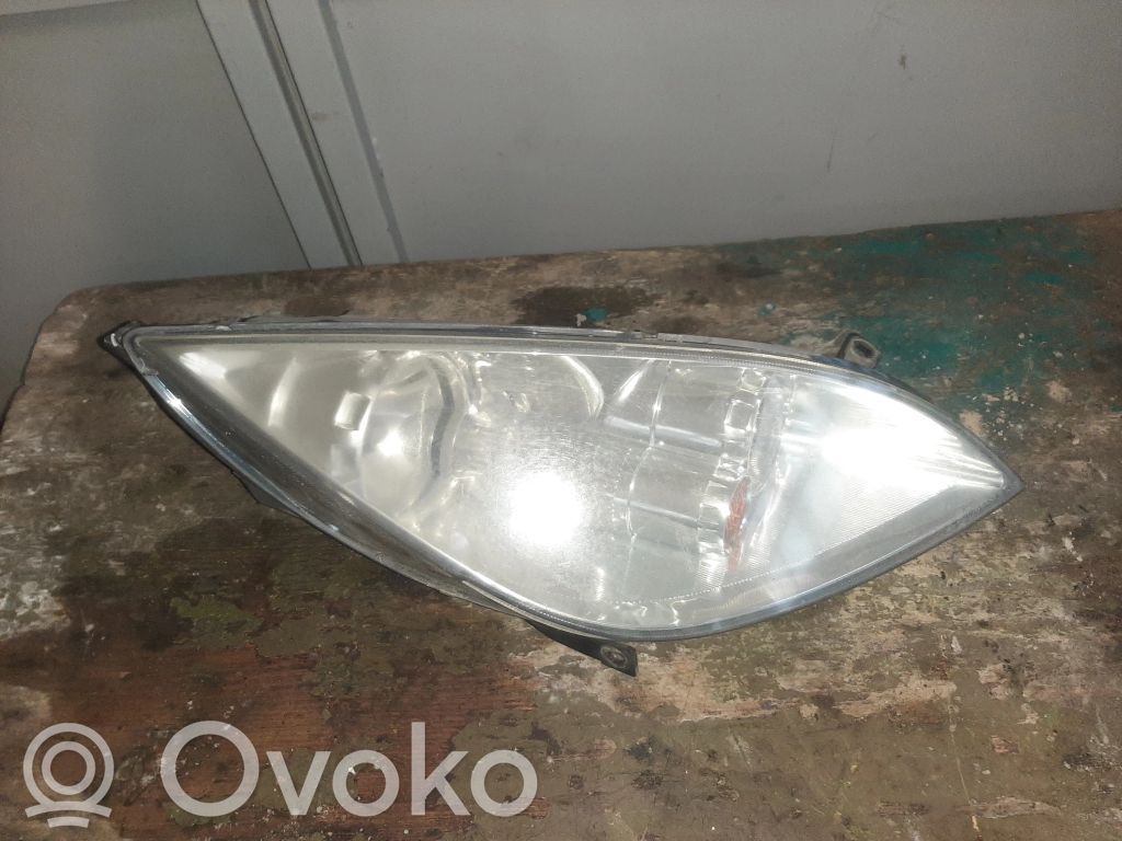 Mitsubishi Colt Phare frontale 