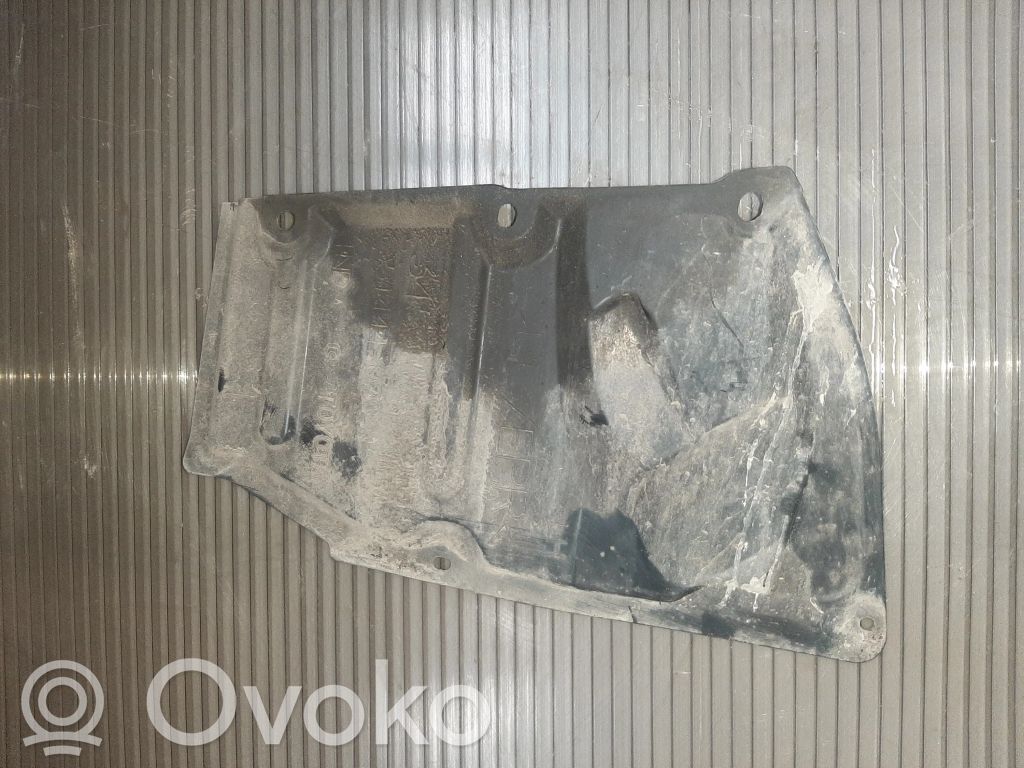 Toyota Avensis T250 Engine splash shield/under tray 