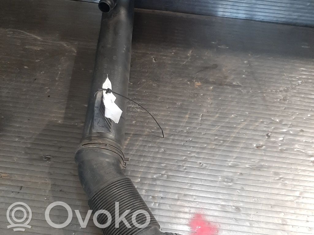 Skoda Superb B6 (3T) Intercooler hose/pipe 