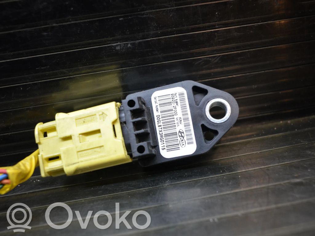 KIA Carnival Airbagsensor Crashsensor Drucksensor 