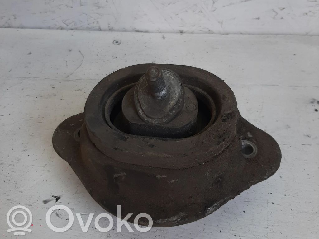 BMW X5 E53 Engine mount bracket 