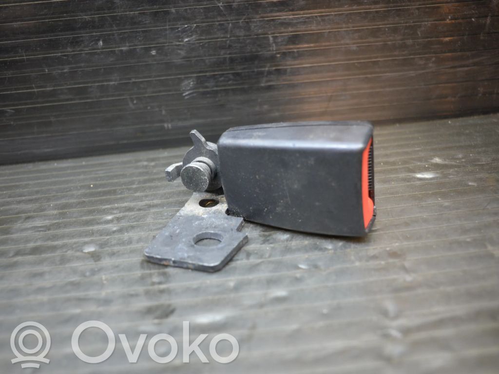 Opel Corsa D Hebilla del cinturón de seguridad trasero 