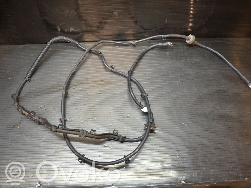 Audi A5 Sportback 8TA Cable positivo (batería) 