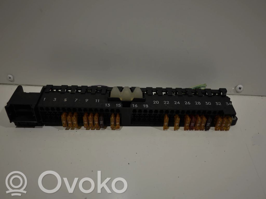 Módulo de fusible   8364532