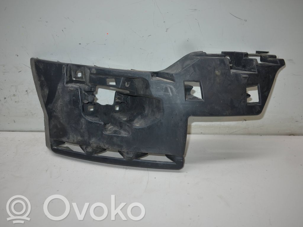 Citroen C5 Priekšpusē bampera turētājs 