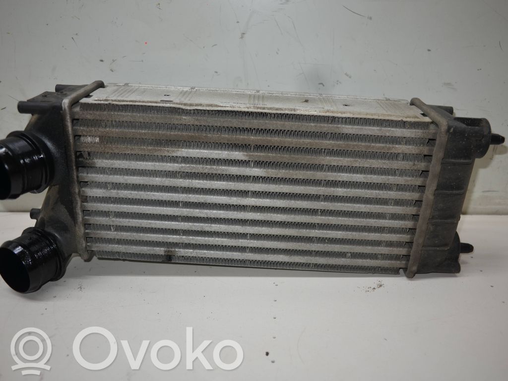 Citroen C4 II Intercooler radiator 