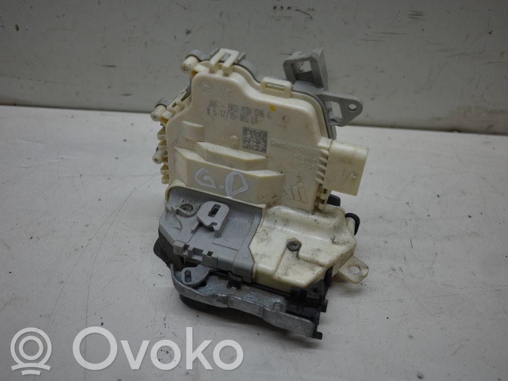 Audi A4 S4 B8 8K Rear door lock 