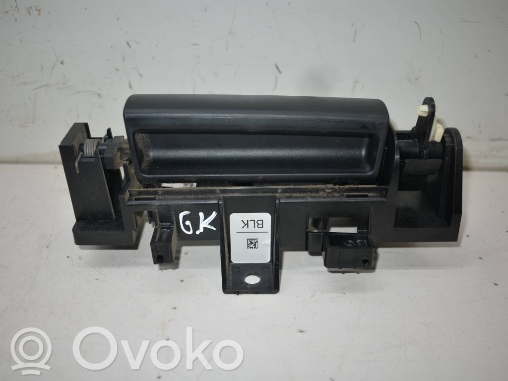 Chrysler Town & Country V Sliding door interior handle 