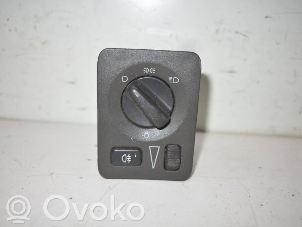 Interruptor de luz   758173