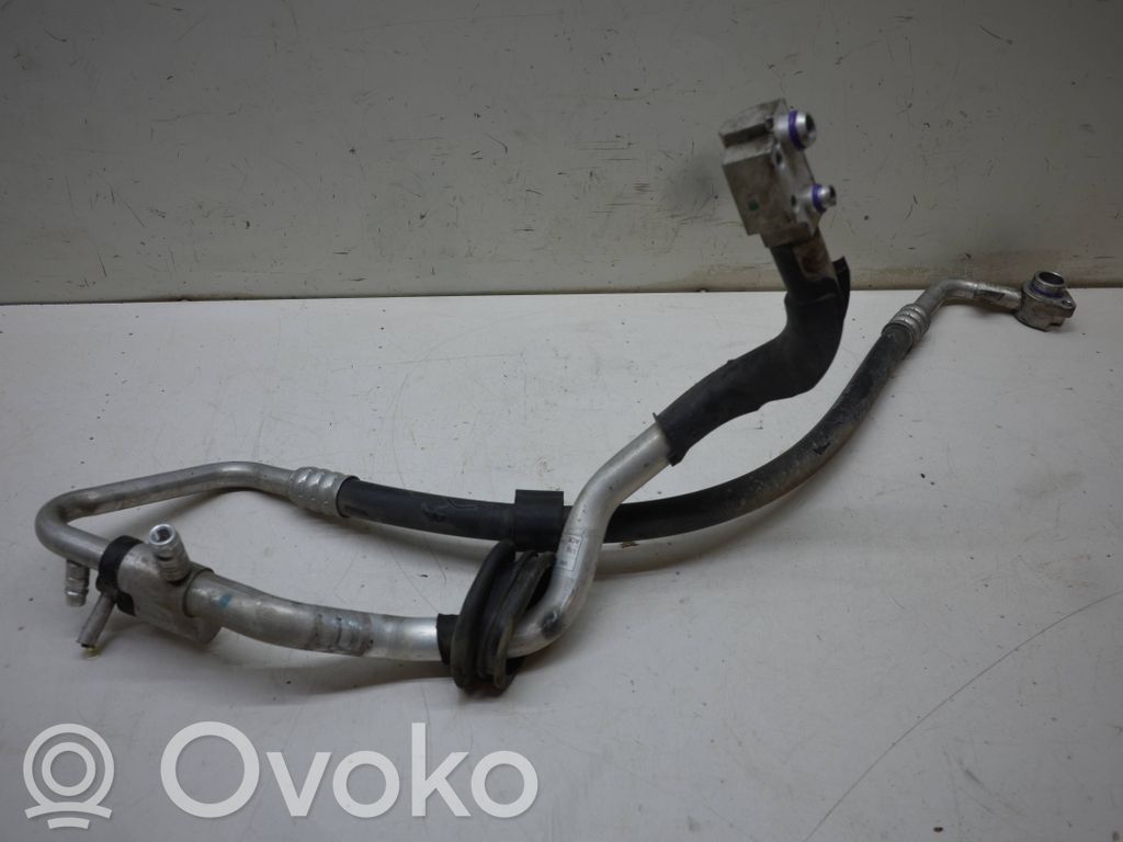 Audi A4 S4 B8 8K Air conditioning (A/C) pipe/hose 