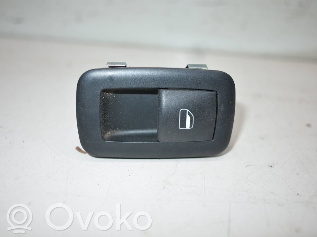Chrysler Town & Country V Electric window control switch 