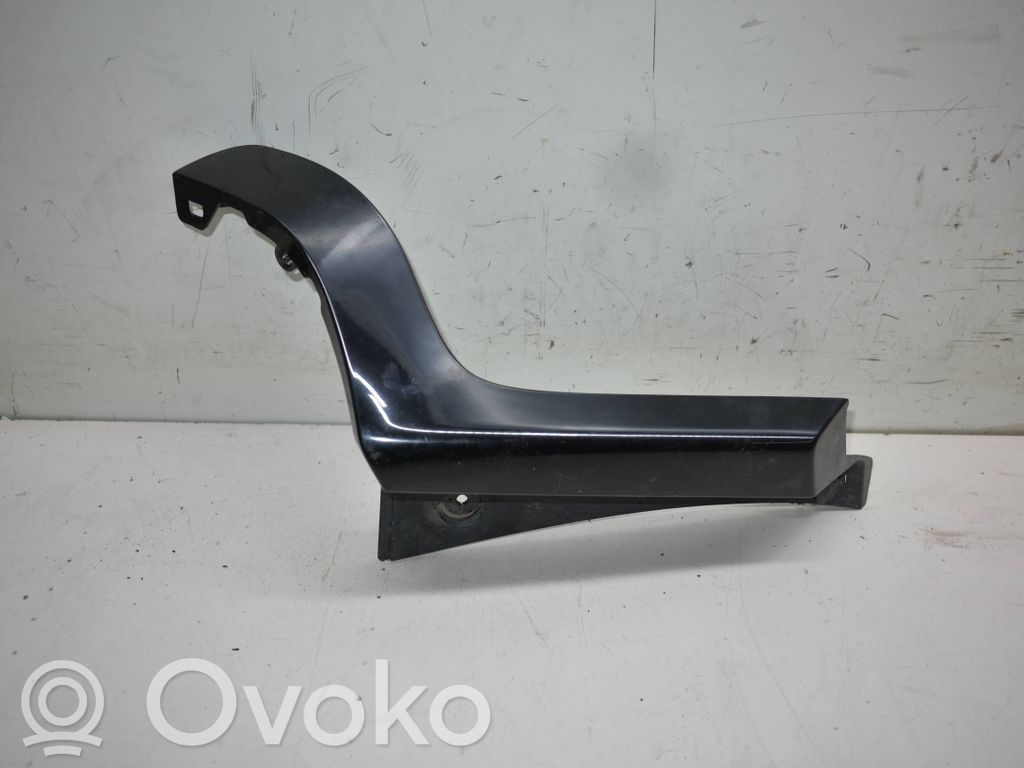KIA Niro Tailgate trim 