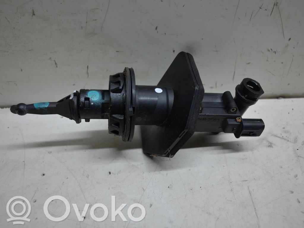 Mazda 3 II Kytkimen pääsylinteri 