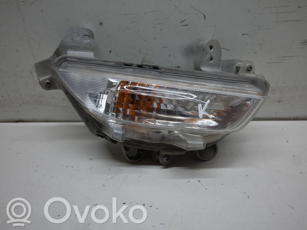 Mazda 3 II Front indicator light 