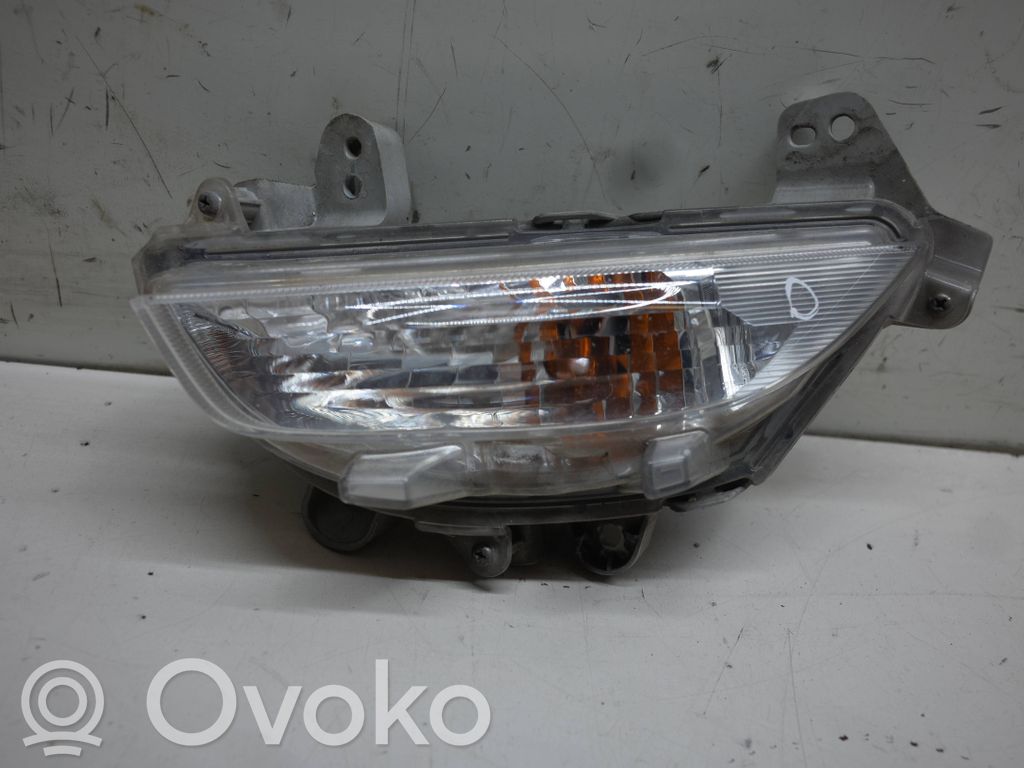 Mazda 3 II Front indicator light 