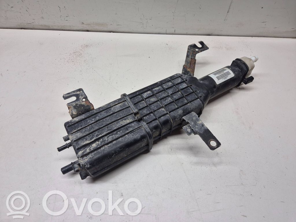 Dodge Grand Caravan Active carbon filter fuel vapour canister 