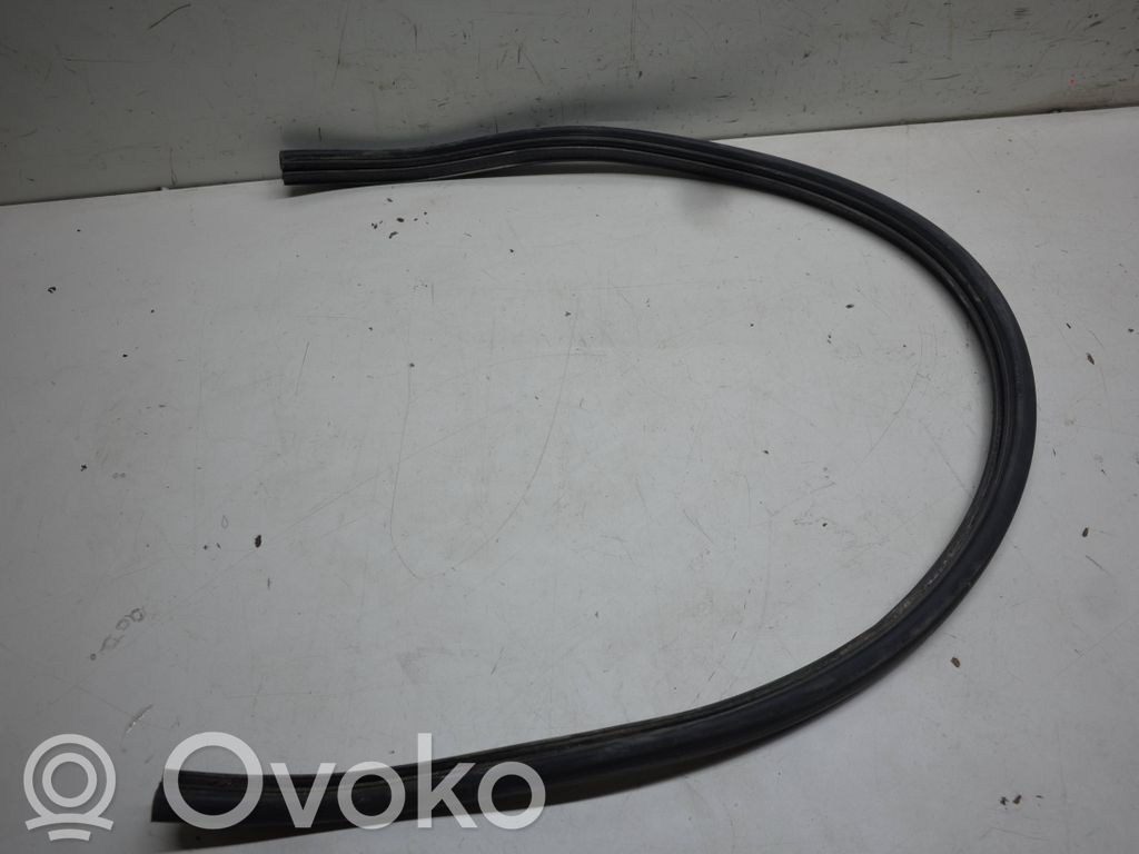 Opel Astra J Engine compartment rubber 