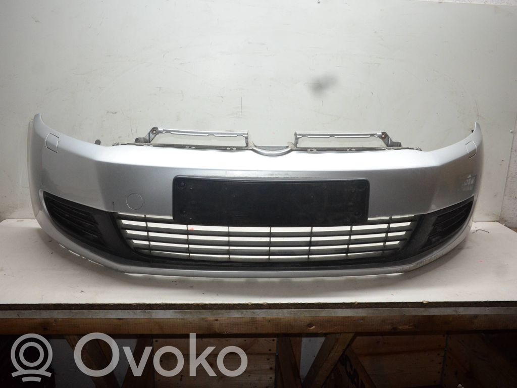 Volkswagen Golf VI Etupuskuri 