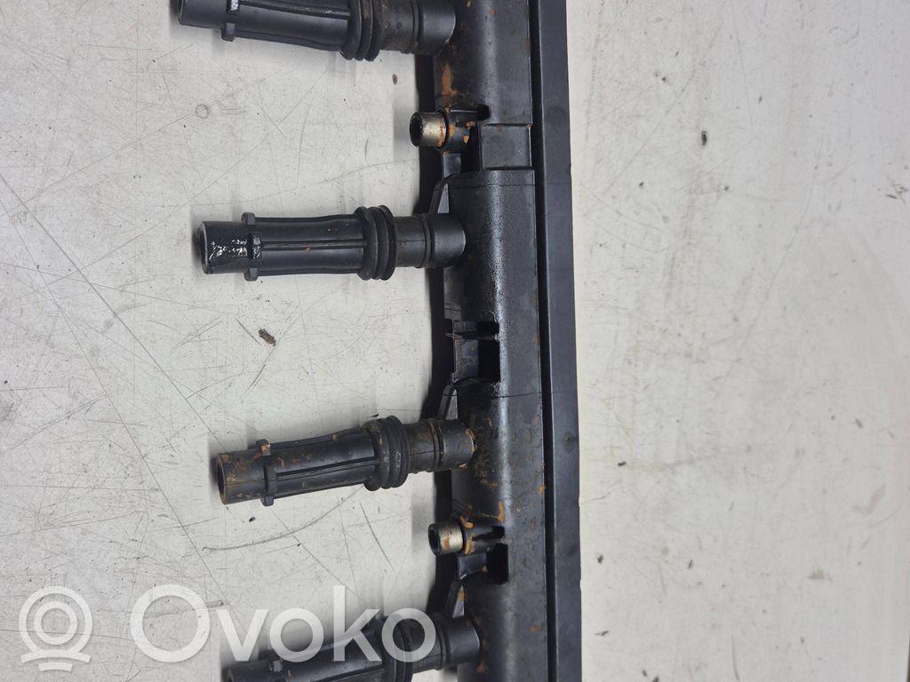 Opel Astra J Bobina de encendido de alto voltaje 